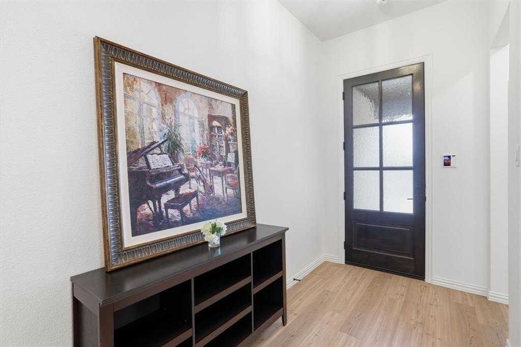 3419 Honeysuckle Holw - Photo 3 of 34