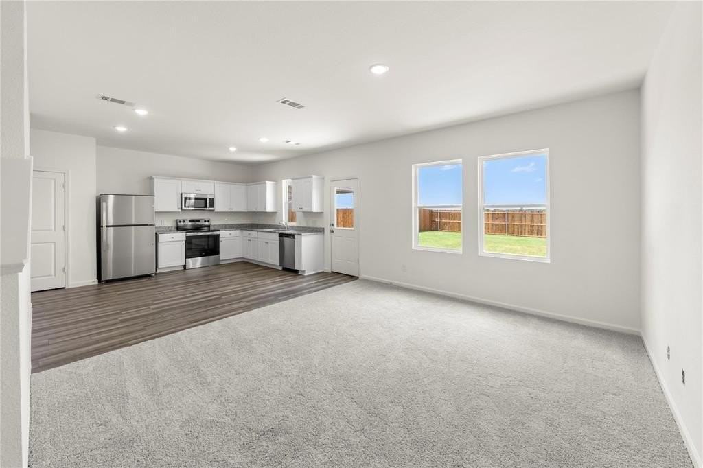 5919 Sahara Dr - Photo 3 of 26