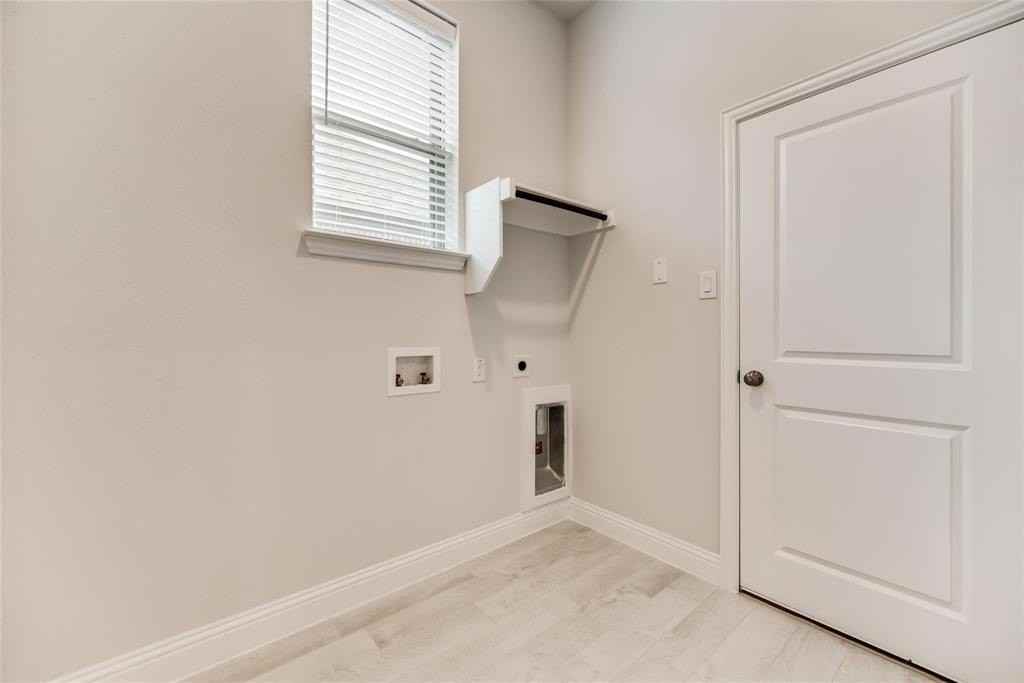 5908 Horsetail Dr - Photo 6 of 26