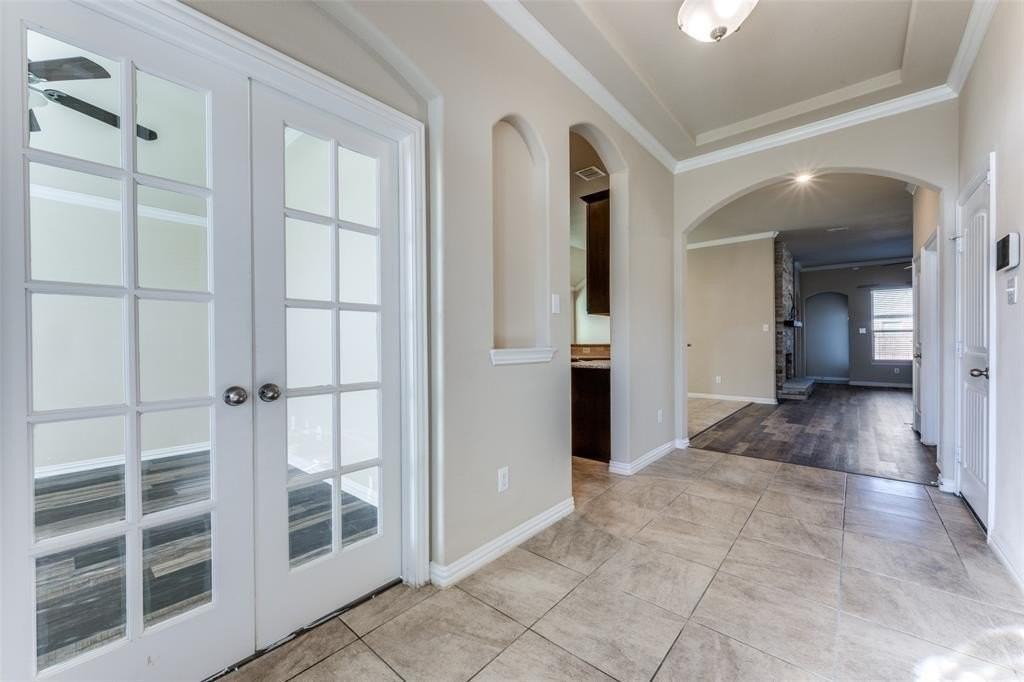 14805 Gilley Ln - Photo 2 of 20