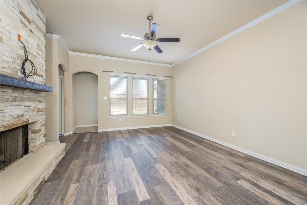 14805 Gilley Ln - Photo 5 of 20