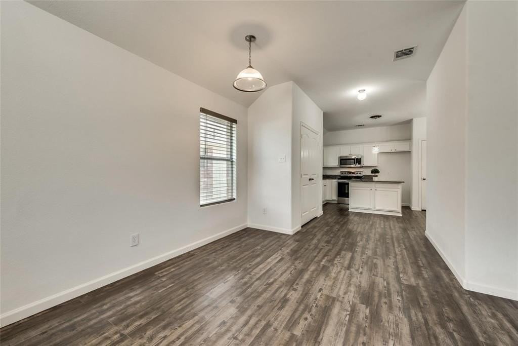 7463 Concordia Ln - Photo 6 of 19