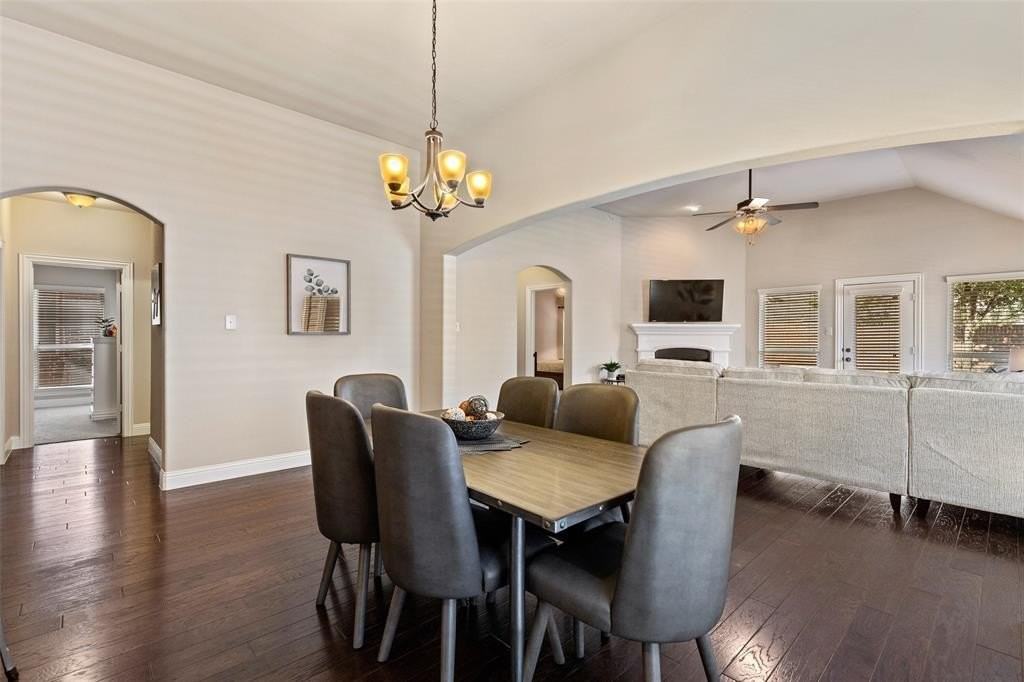 412 Tanner Sq - Photo 7 of 22