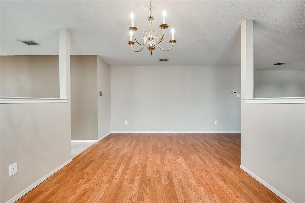 1925 Copper Mountain Dr - Photo 6 of 30