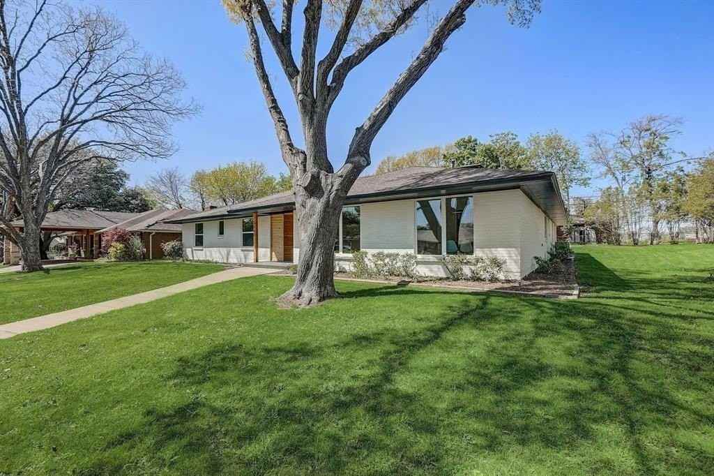 3040 Ponder Pl - Photo 3 of 30