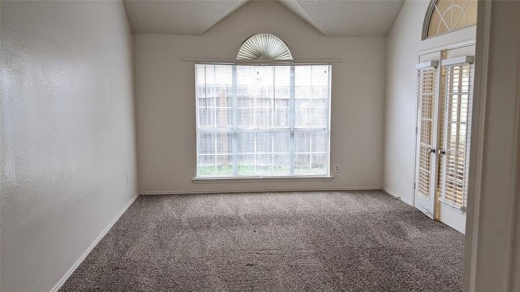 959 Grasswood Ct - Photo 2 of 19