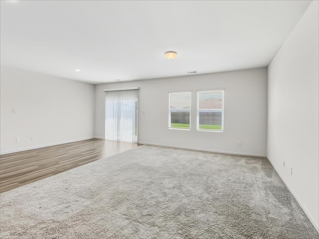 1713 Escondido Dr - Photo 4 of 19