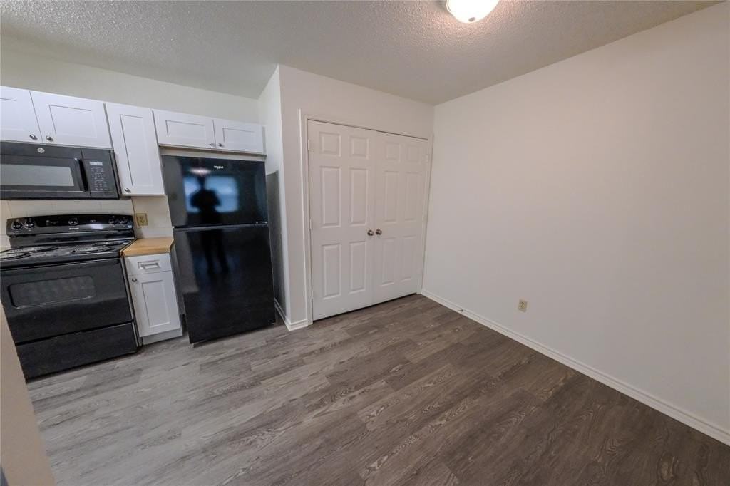 11910 Intermount Ct - Photo 6 of 22