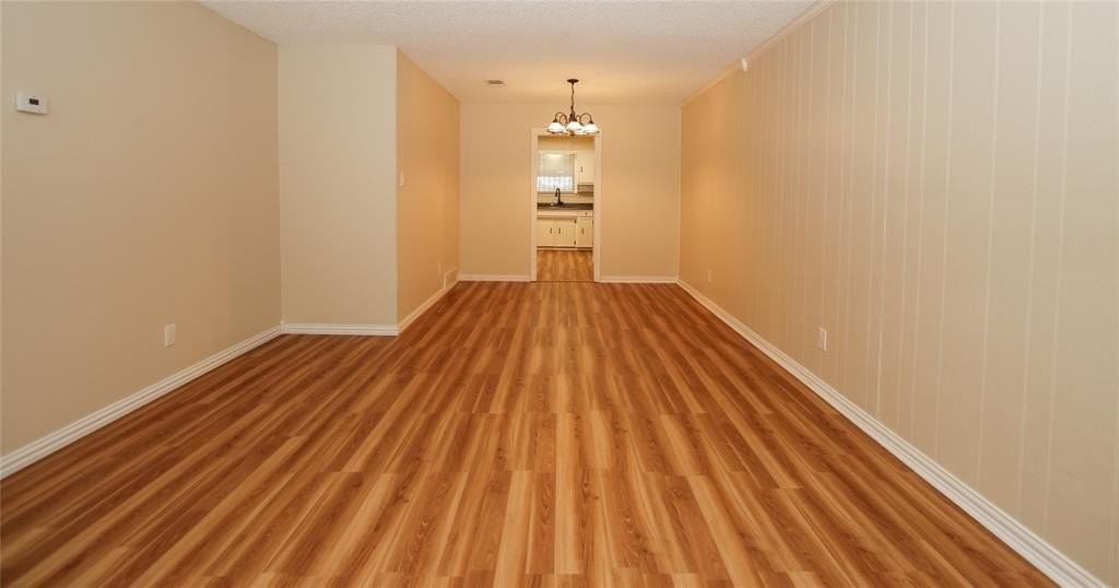 5301 Wooten Dr - Photo 3 of 18