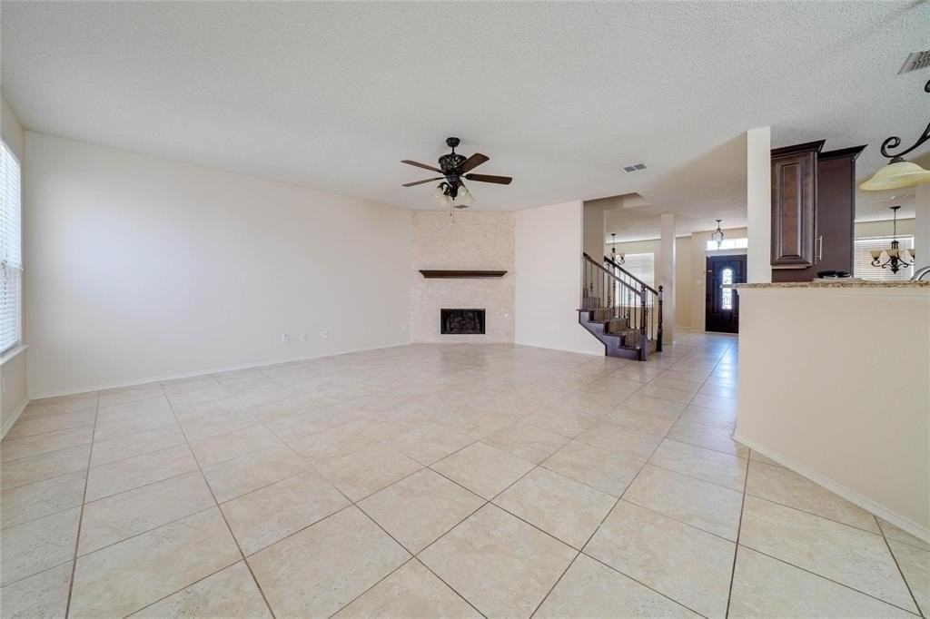 1519 Westfield Ln - Photo 6 of 18