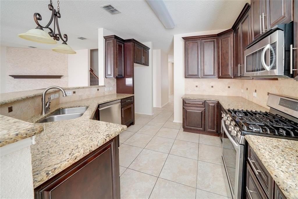 1519 Westfield Ln - Photo 7 of 18