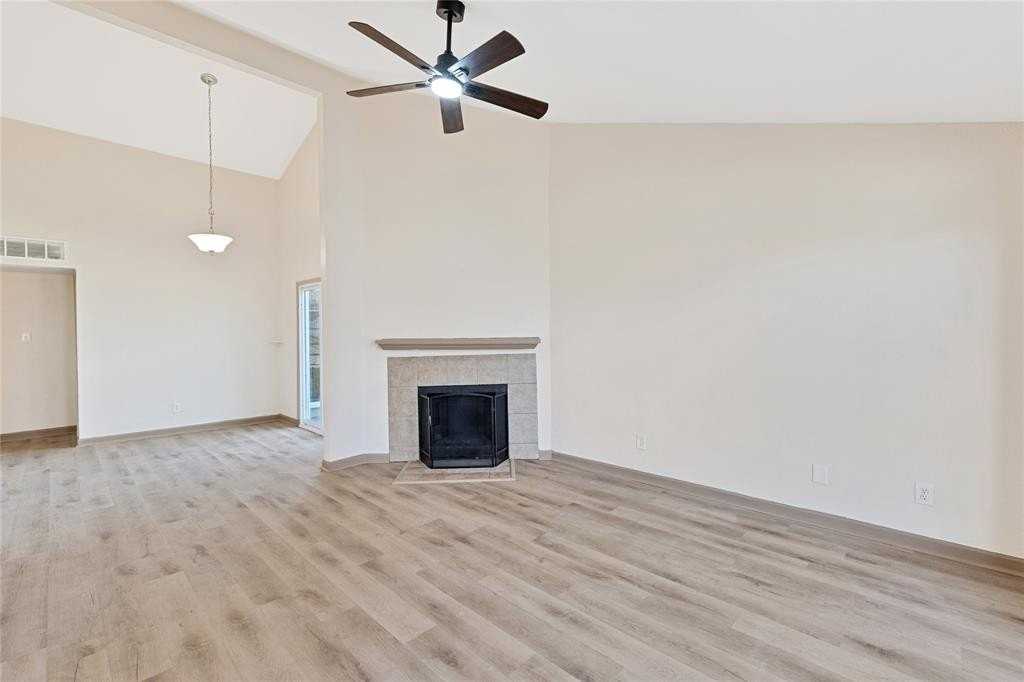 9456 Culberson St - Photo 2 of 22