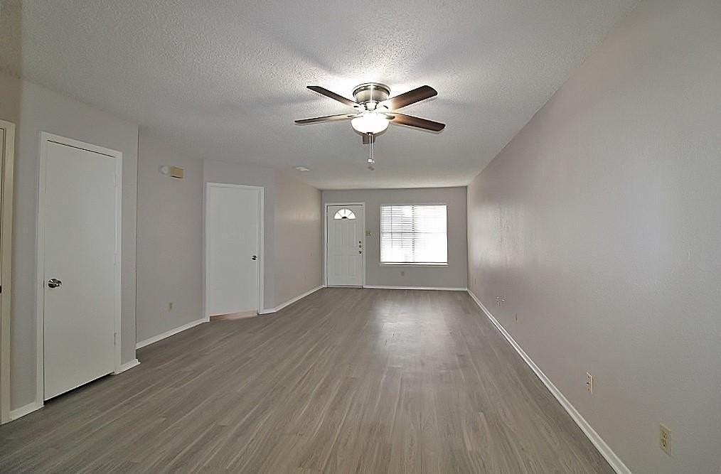 1705 Fitzgerald Ct - Photo 3 of 13