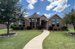 featured image of 1705 Fair Oaks Ln