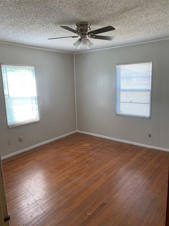 1504 Mccaulley St - Photo 3 of 7