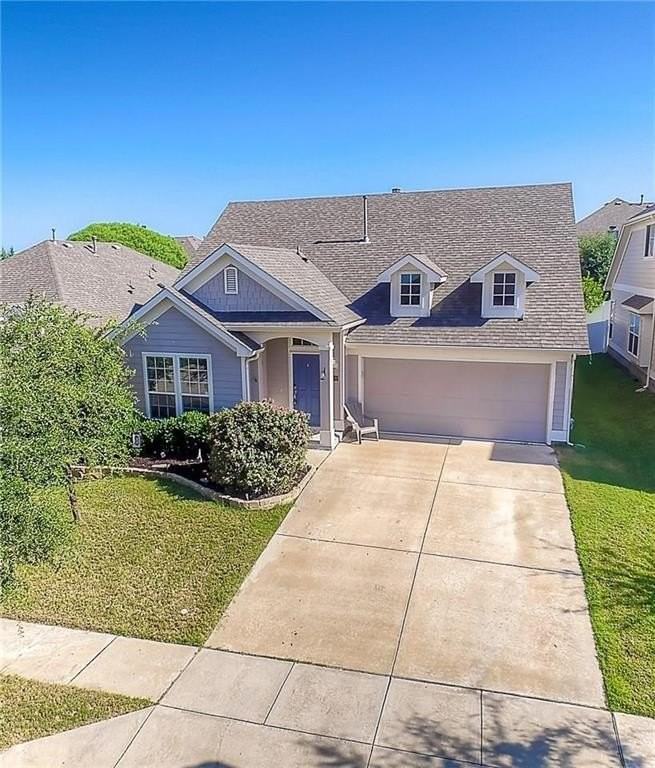 5009 Holliday Dr - Photo 3 of 35