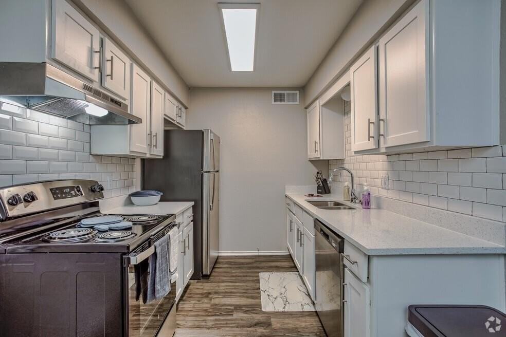 1301 W Highway 287 Byp #151 - Photo 3 of 5