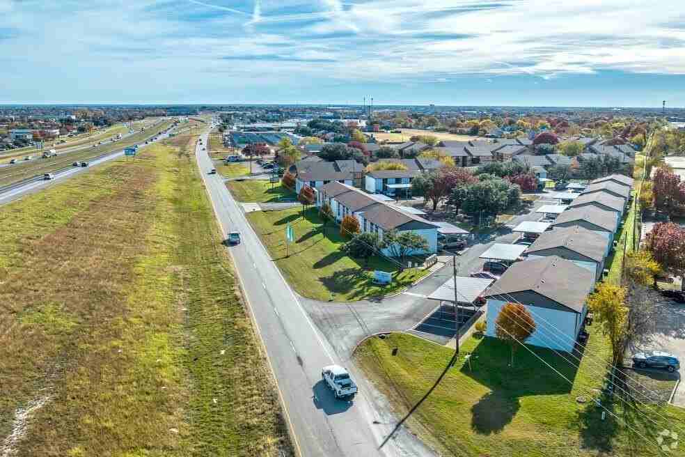 1301 W Highway 287 Byp #151 - Photo 4 of 5