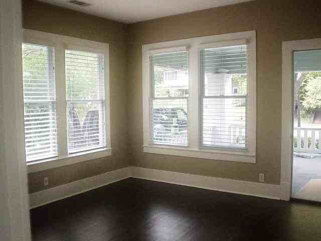 218 N Windomere Ave - Photo 2 of 7