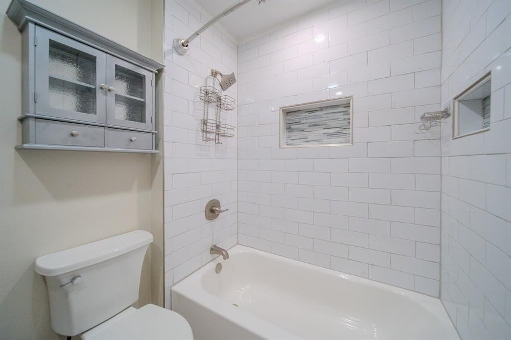 2513 Belhaven Dr - Photo 5 of 12