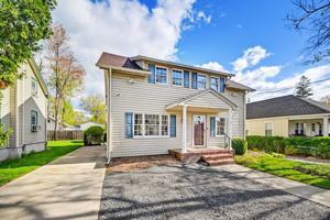 featured image of 11 Berry St