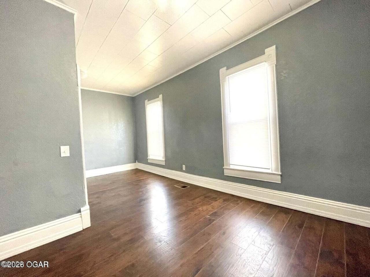 1317 Furnace St - Photo 6 of 6