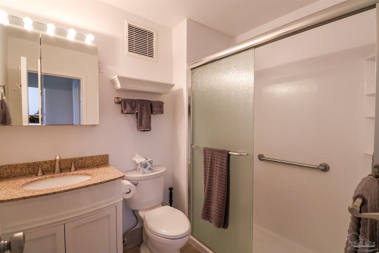 825 Bayshore Dr - Photo 7 of 16