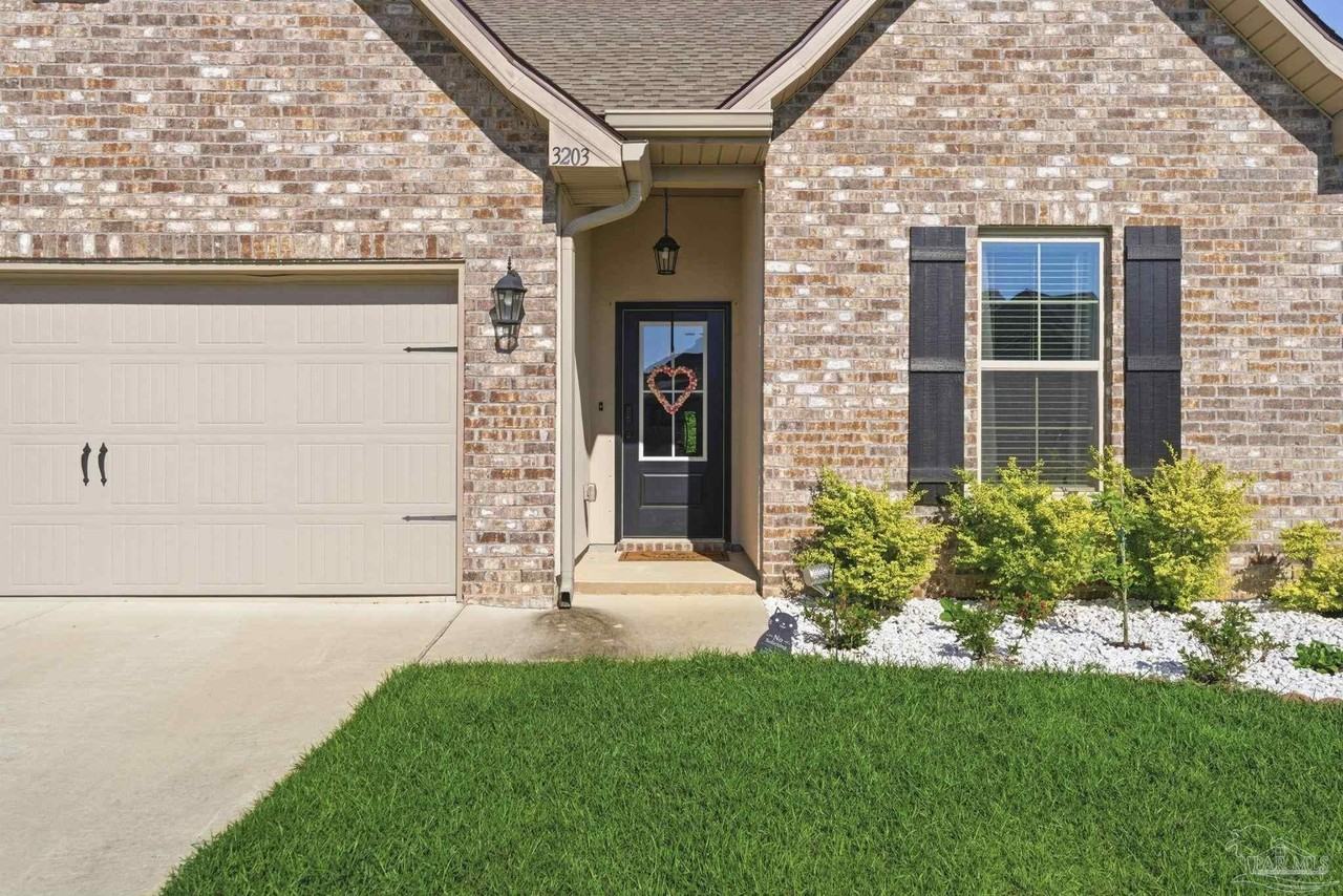 3203 Mountain Laurel Trl - Photo 4 of 37