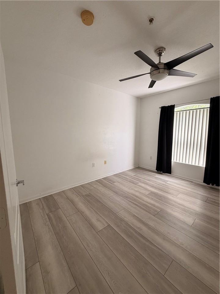 5060 Fairways Cir #F311 - Photo 5 of 17