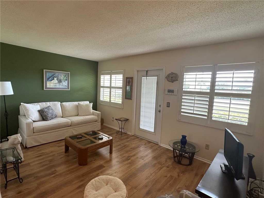 33 Vista Gardens Trl #104 - Photo 2 of 13