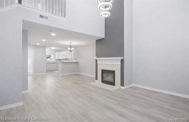 16878 Farmington Rd - Photo 5 of 24