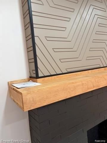 1341 & 1343 Seward Street - Photo 3 of 50