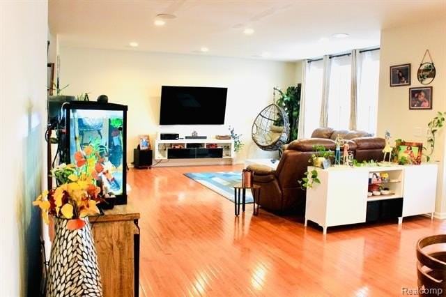 30095 Braeburn - Photo 7 of 27