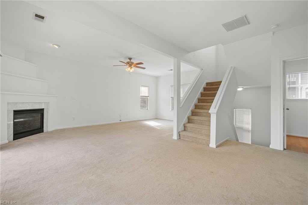 3911 Shady Oaks Dr - Photo 2 of 44