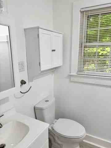 911 Mckinley Ave - Photo 5 of 7