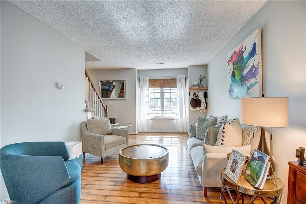 520 Hillshire Way - Photo 6 of 28