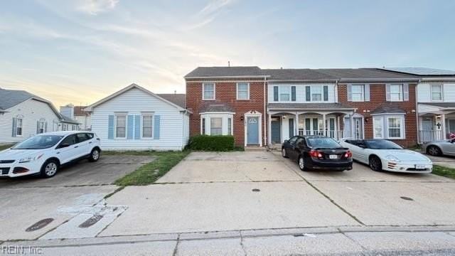 1635 Mantane Arch - Photo 2 of 49