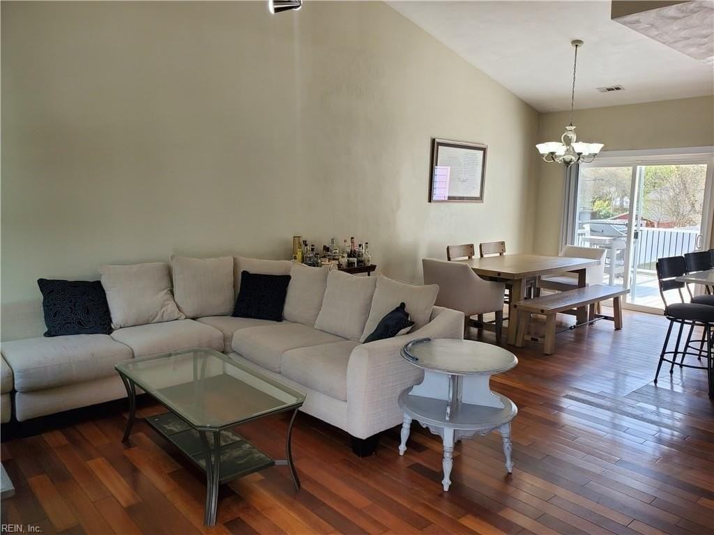 2321 Skipjack Ln - Photo 4 of 50