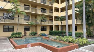 6475 W Oakland Park Blvd - Photo 1 of 1