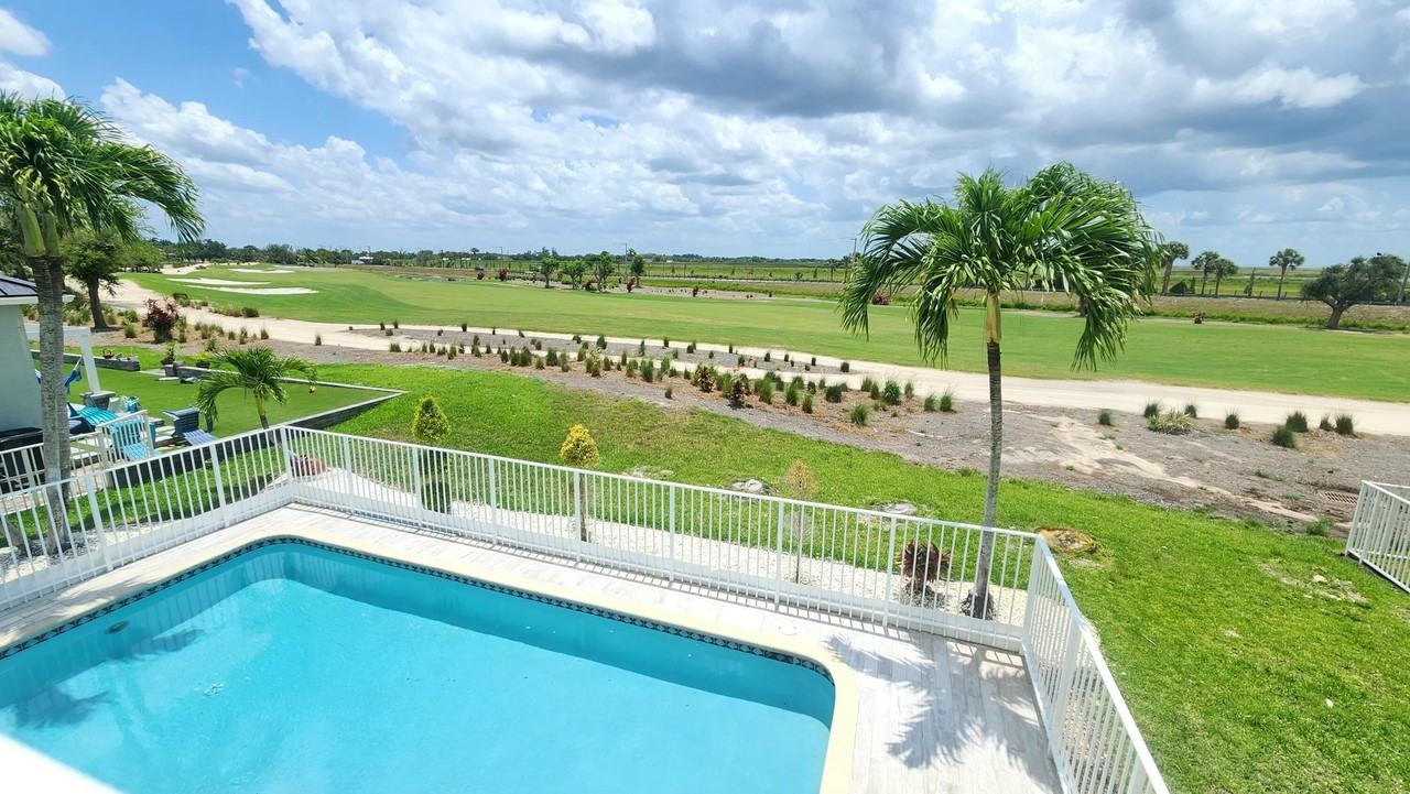 1851 Corsica Dr - Photo 3 of 50