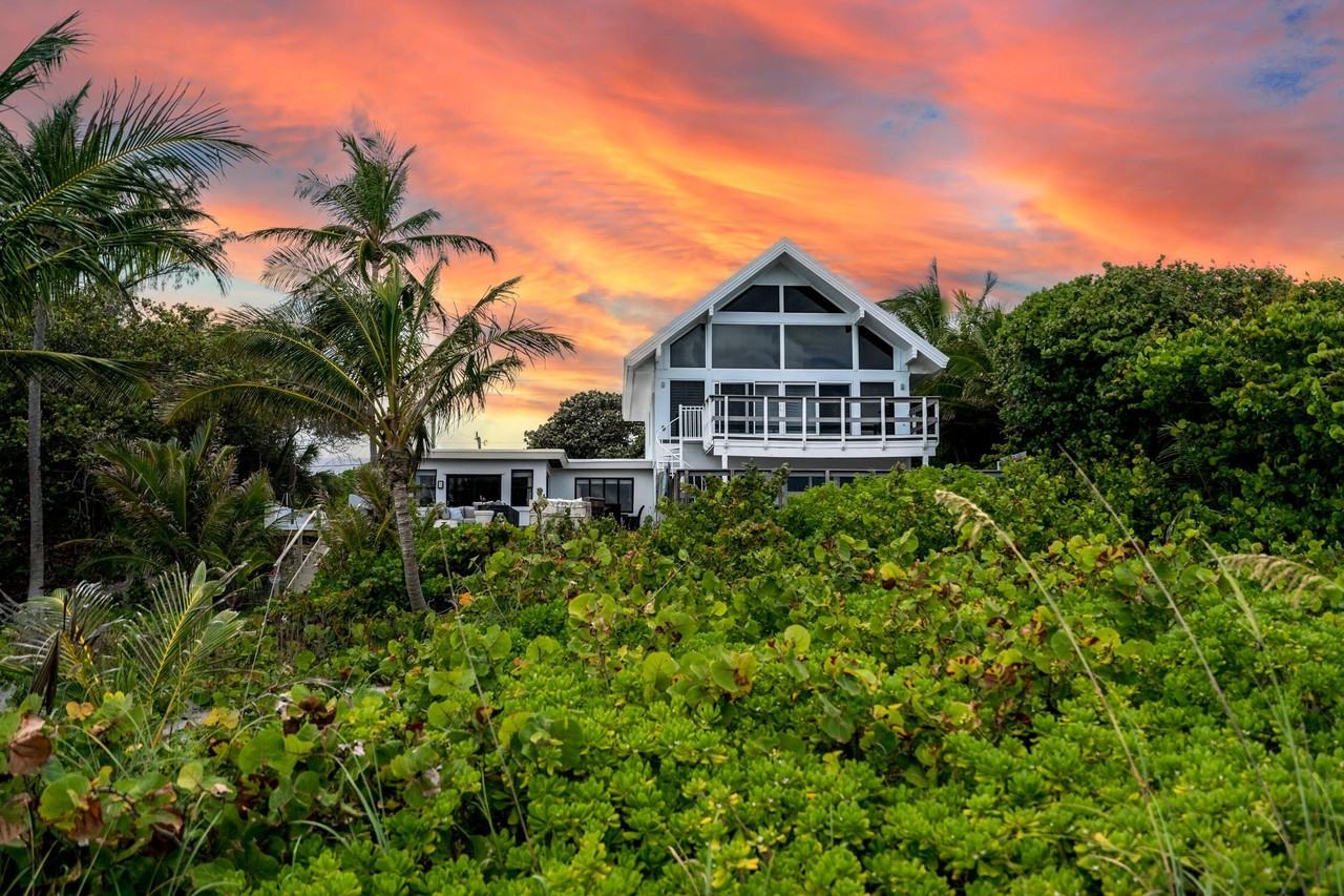 2330 N Ocean Blvd - Photo 3 of 31