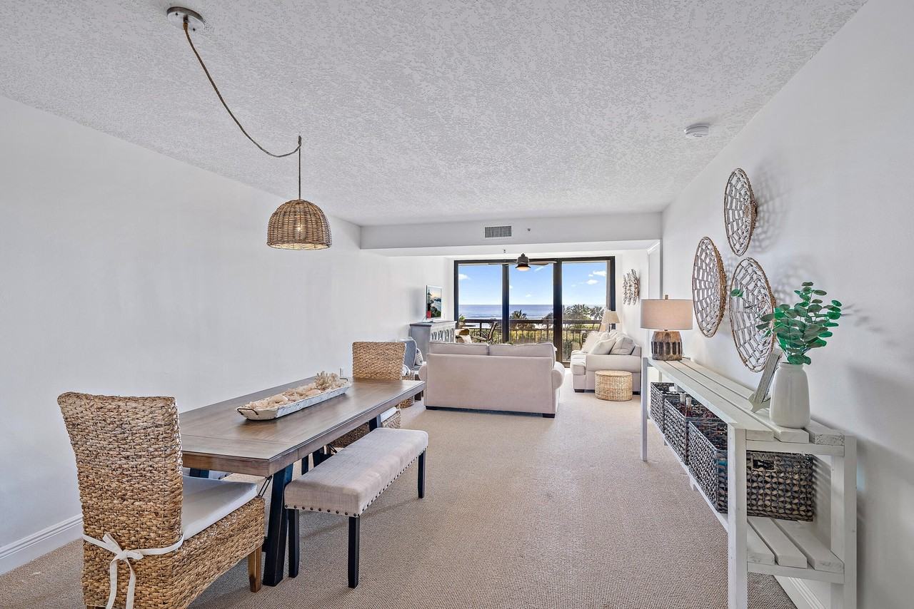 101 S Seas Dr #406 - Photo 5 of 21