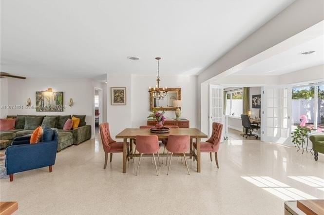 1116 Se 13th Ct - Photo 6 of 44