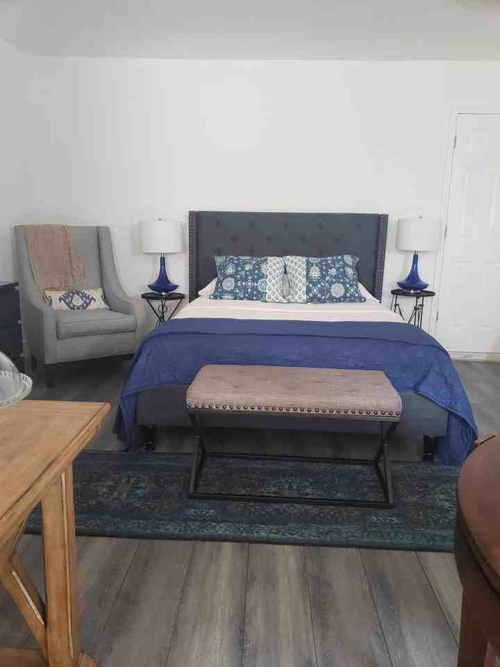 14313 Flora Ln - Photo 2 of 10