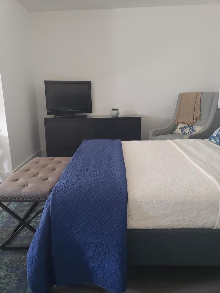 14313 Flora Ln - Photo 3 of 10