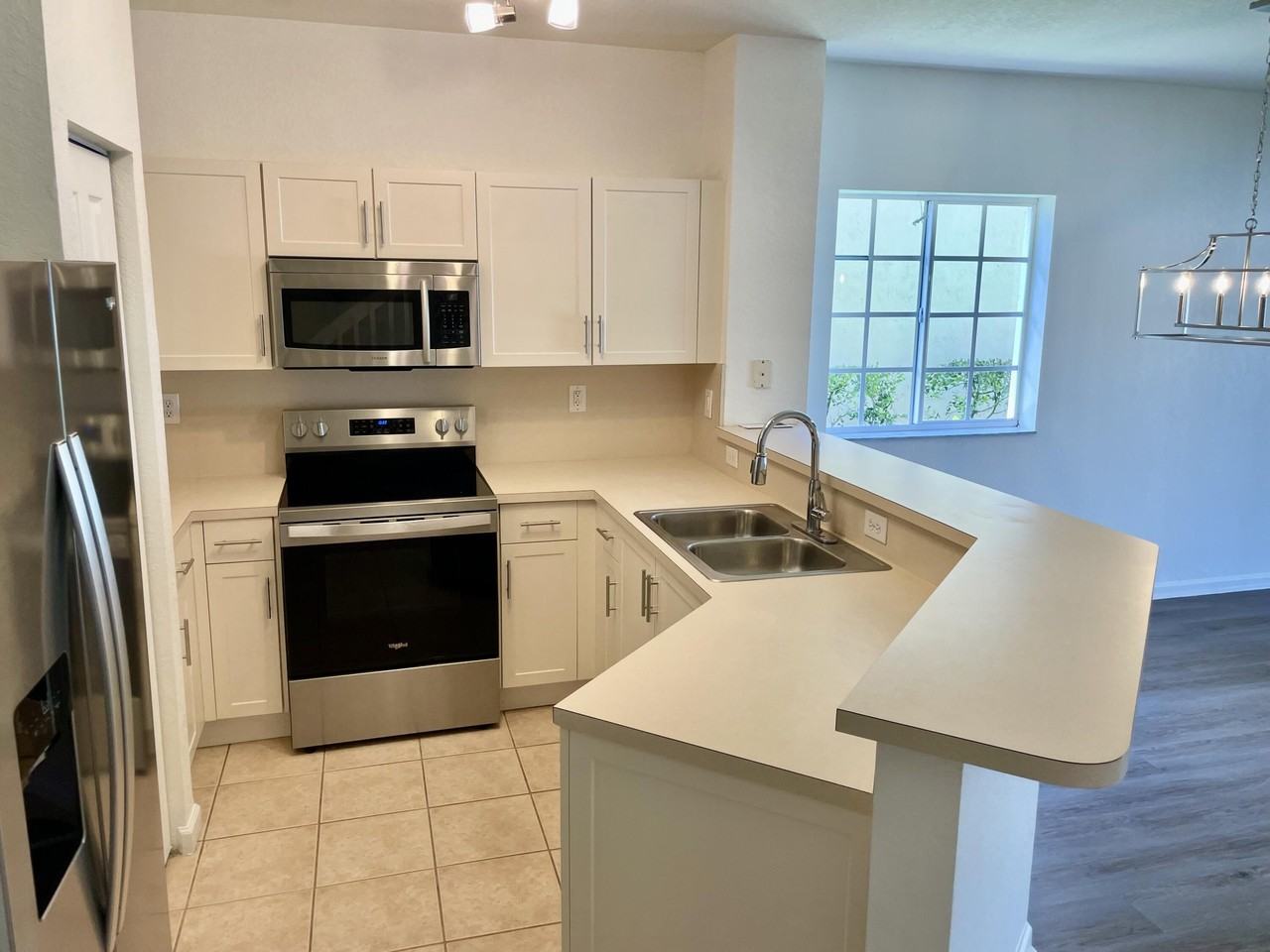 5119 Se Mariner Garden Cir - Photo 4 of 13