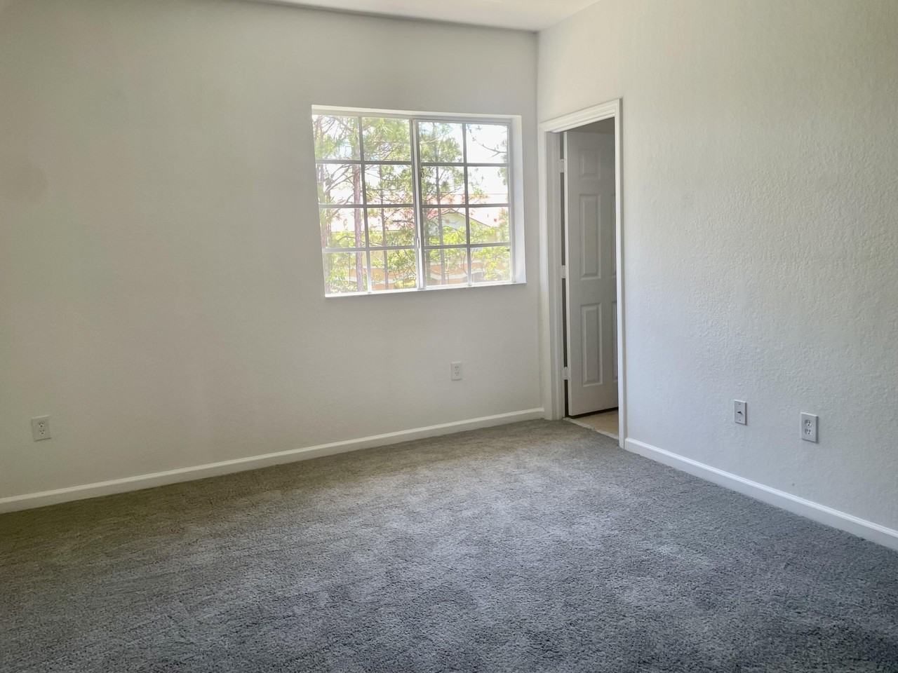 5156 Se Mariner Garden Cir - Photo 5 of 12