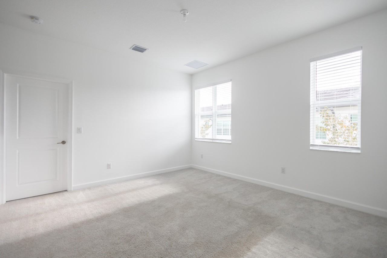 9006 Zevon Ct - Photo 7 of 15