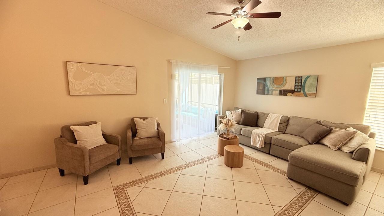 1515 Oak Hill Trl - Photo 7 of 21