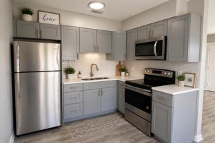 1228 W 6th St - Photo 1 of 1